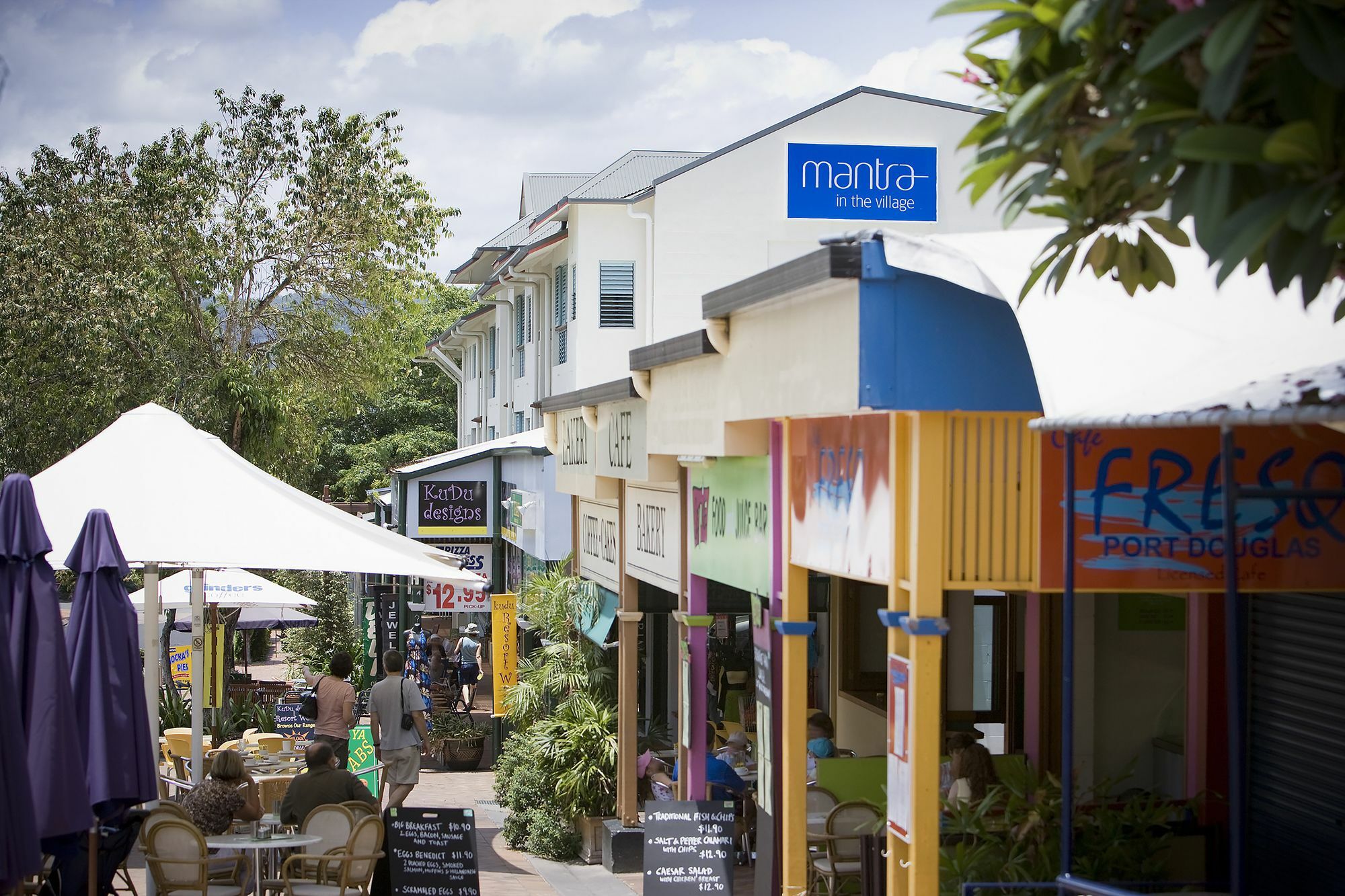 Mantra In The Village Port Douglas Kültér fotó